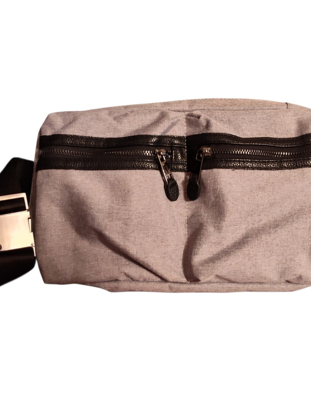 Steve Madden Light Gray and Black Belt Bag